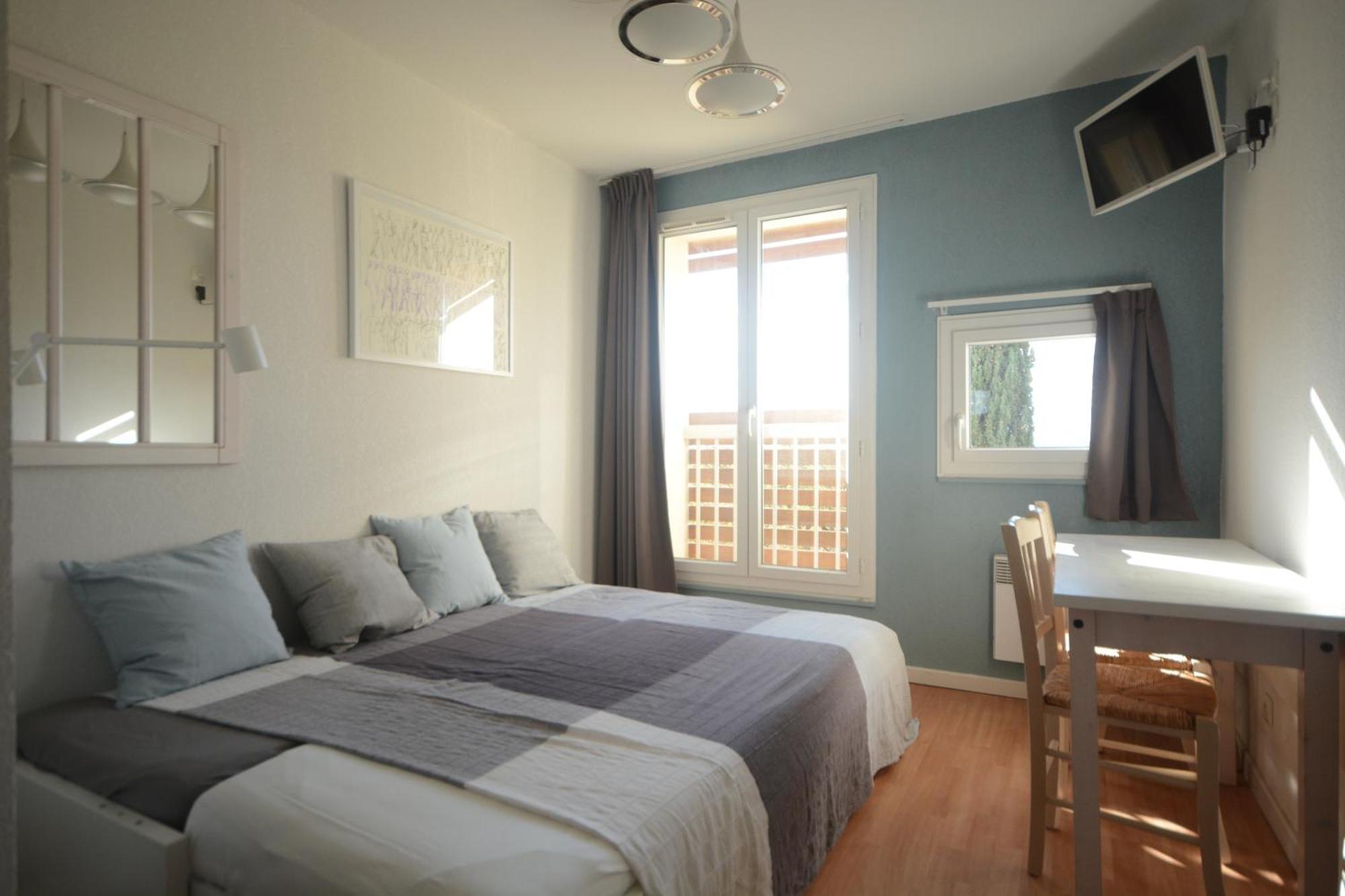 Appartement Plage Piscine Et Tennis Inclus La Londe-les-Maures Exteriör bild