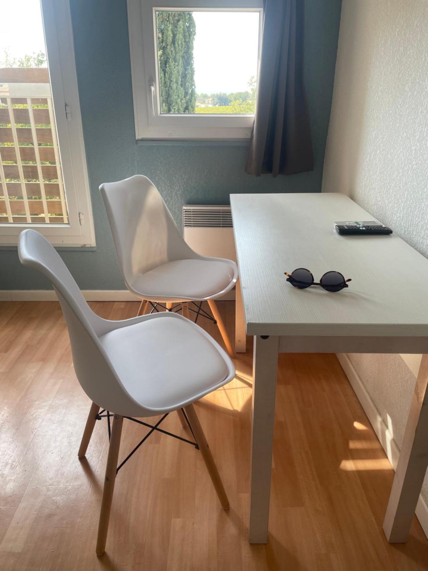 Appartement Plage Piscine Et Tennis Inclus La Londe-les-Maures Exteriör bild